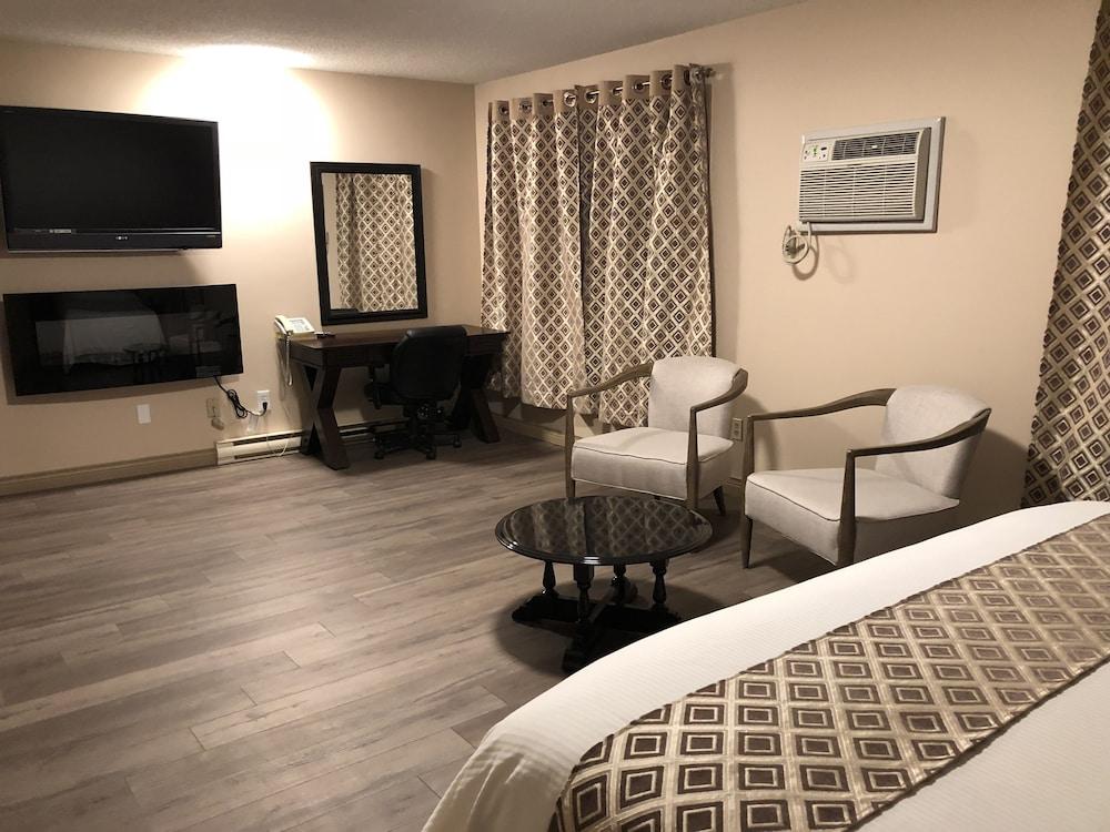 Days Inn By Wyndham Фредериктън Екстериор снимка